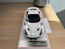 Load image into Gallery viewer, Ferrari F12tdf - Fuji White - 1:18
