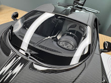 Load image into Gallery viewer, Bugatti Divo - black carbon (matte) - 1:18
