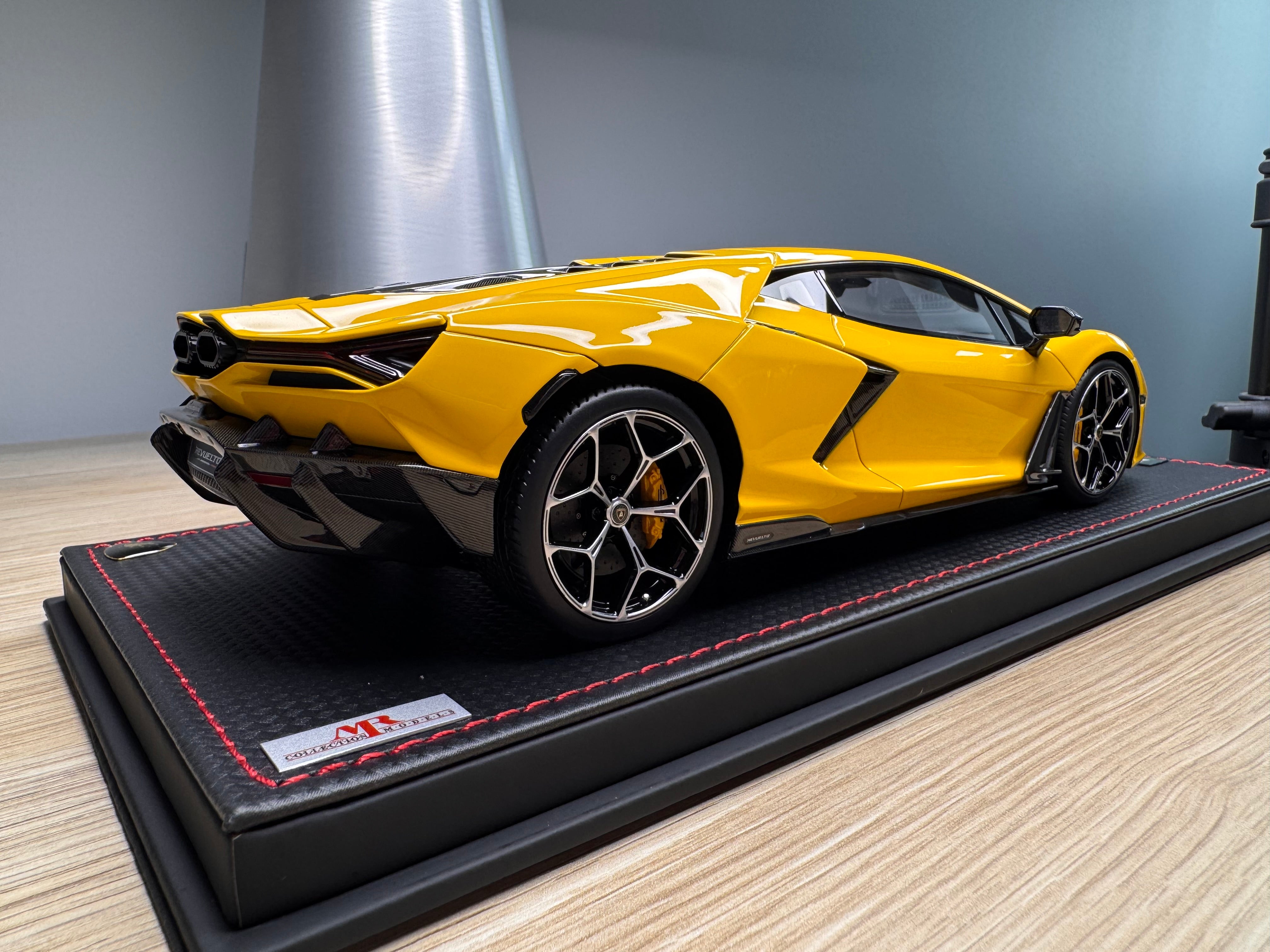 Lamborghini Revuelto - Giallo - 1:18