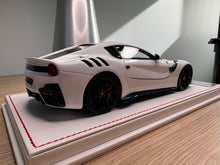 Load image into Gallery viewer, Ferrari F12tdf - Fuji White - 1:18
