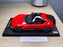 Load image into Gallery viewer, Ferrari 12 Cilindri - Rosso Corsa - 1:18
