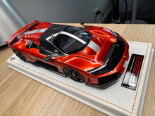 Load image into Gallery viewer, Ferrari F80 - Rame Mica with livery - 1:18
