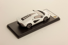 Load image into Gallery viewer, Lamborghini Countach LPI 800-4 - Bianco Siderale blue alcantara base - 1:43
