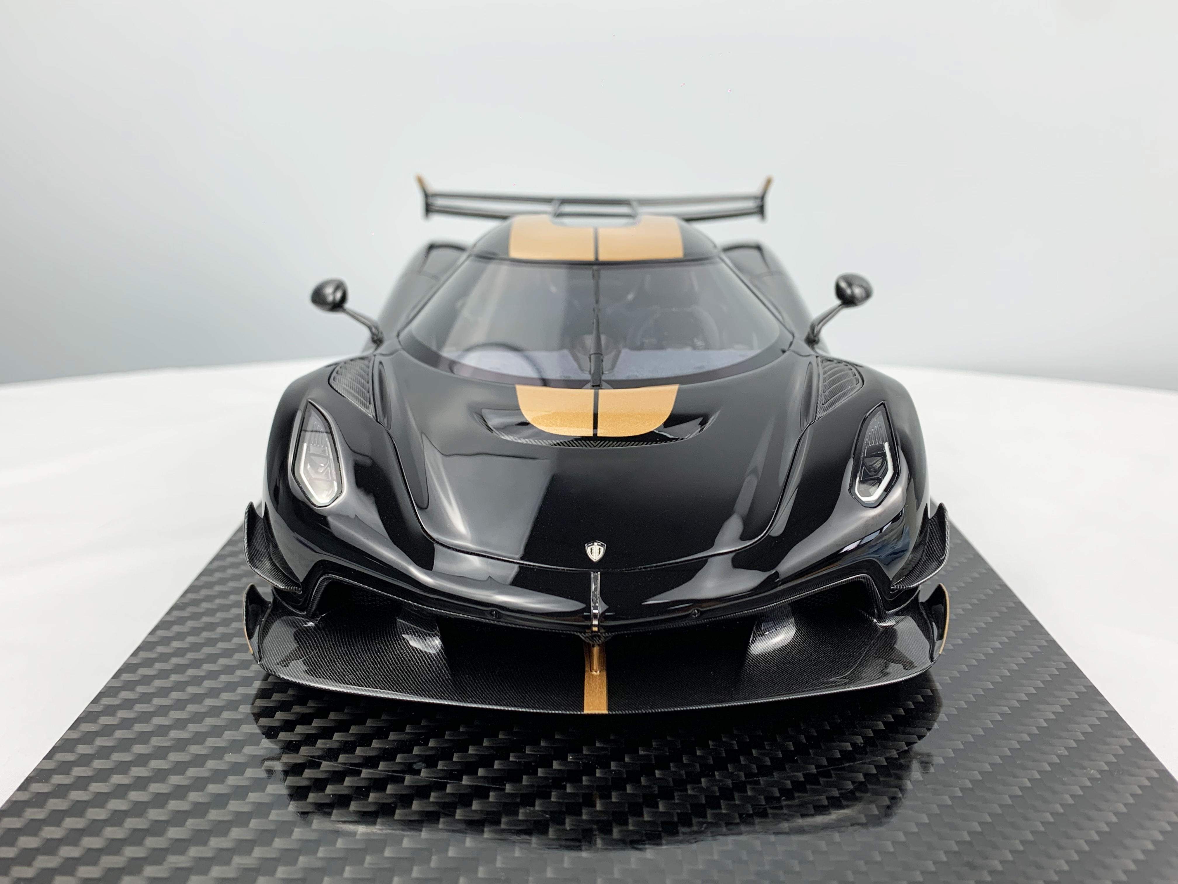Koenigsegg Jesko PMC Special Project - Jet Black 7268 - 1:18