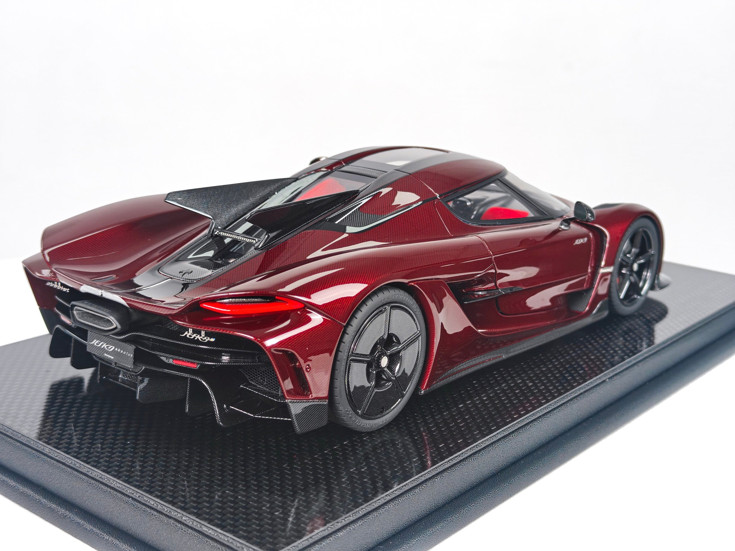 Koenigsegg Jesko 7290 PMC Special Project - red tinted carbon - 1:18