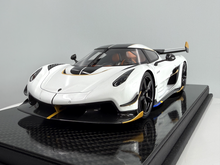 Load image into Gallery viewer, Koenigsegg Jesko 7558 PMC Special Project - Crystal White - 1:18
