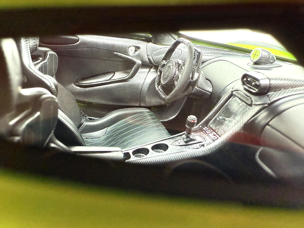 Koenigsegg Jesko Absolut 7373 PMC Special Project - Jesko Green - 1:18