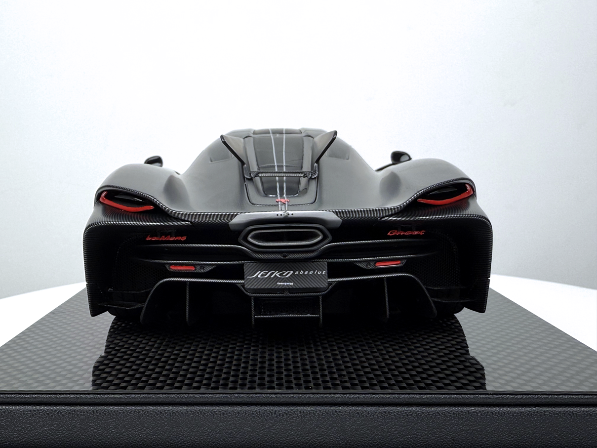 Koenigsegg Jesko Absolut 7267 PMC Special Project - naked carbon - 1:18