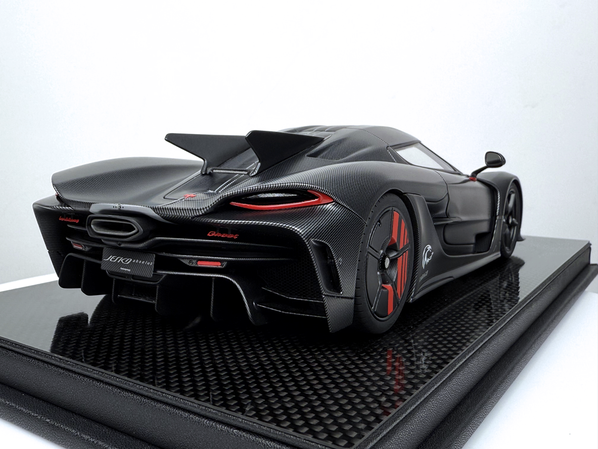 Koenigsegg Jesko Absolut 7267 PMC Special Project - naked carbon - 1:18