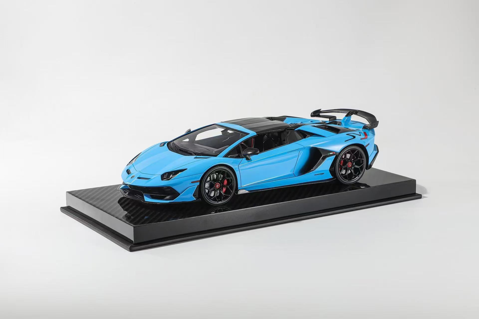 Lamborghini Aventador SVJ Roadster - anniversary blue - 1:18