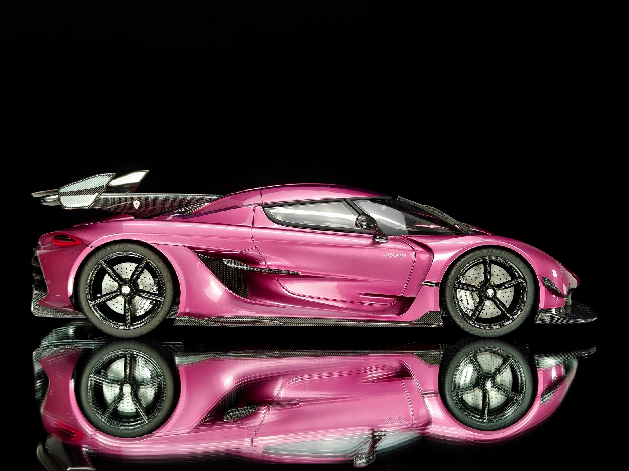 Koenigsegg Jesko PMC Special Project - 7270 Viola - 1:18