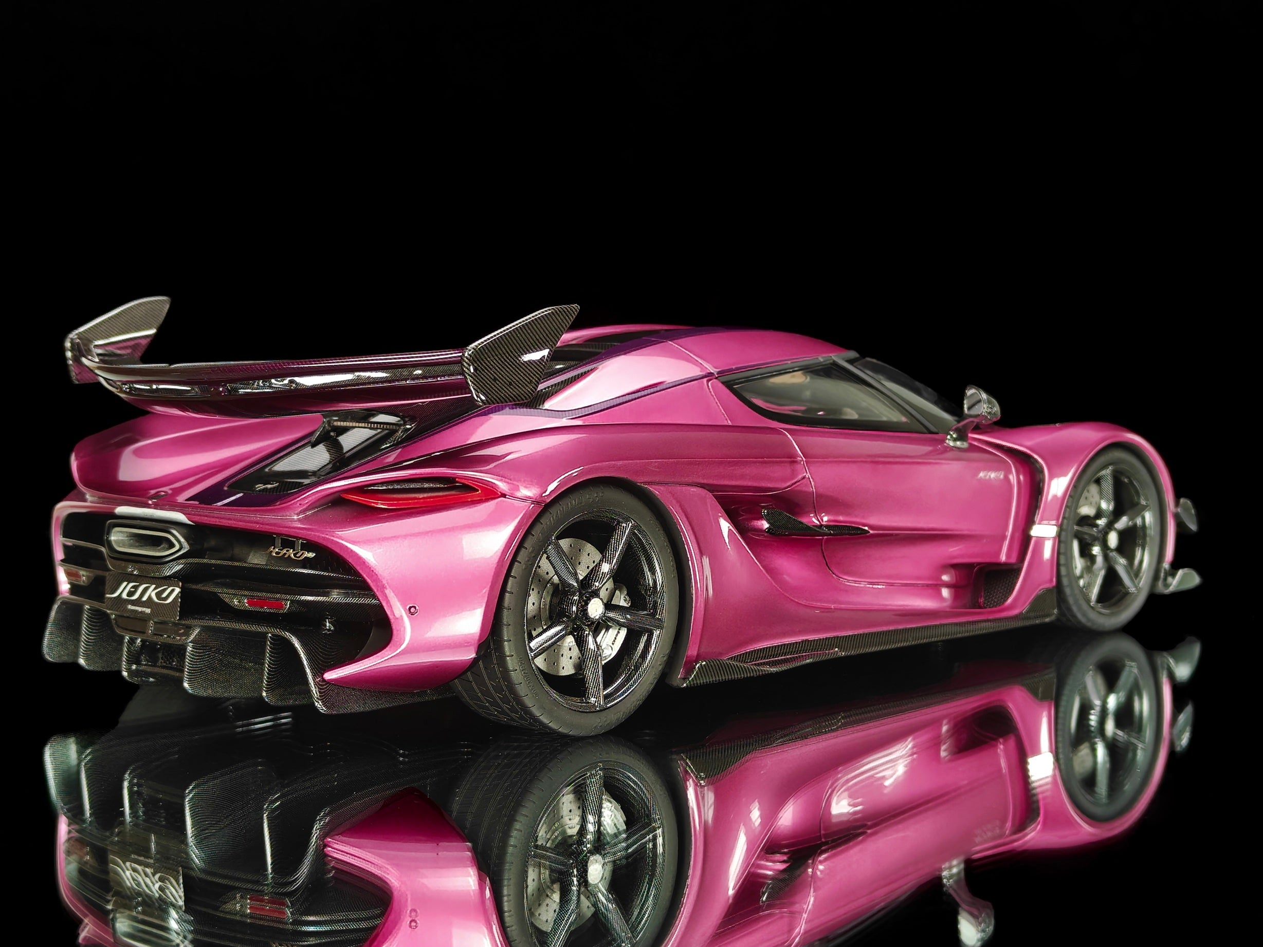 Koenigsegg Jesko PMC Special Project - 7270 Viola - 1:18