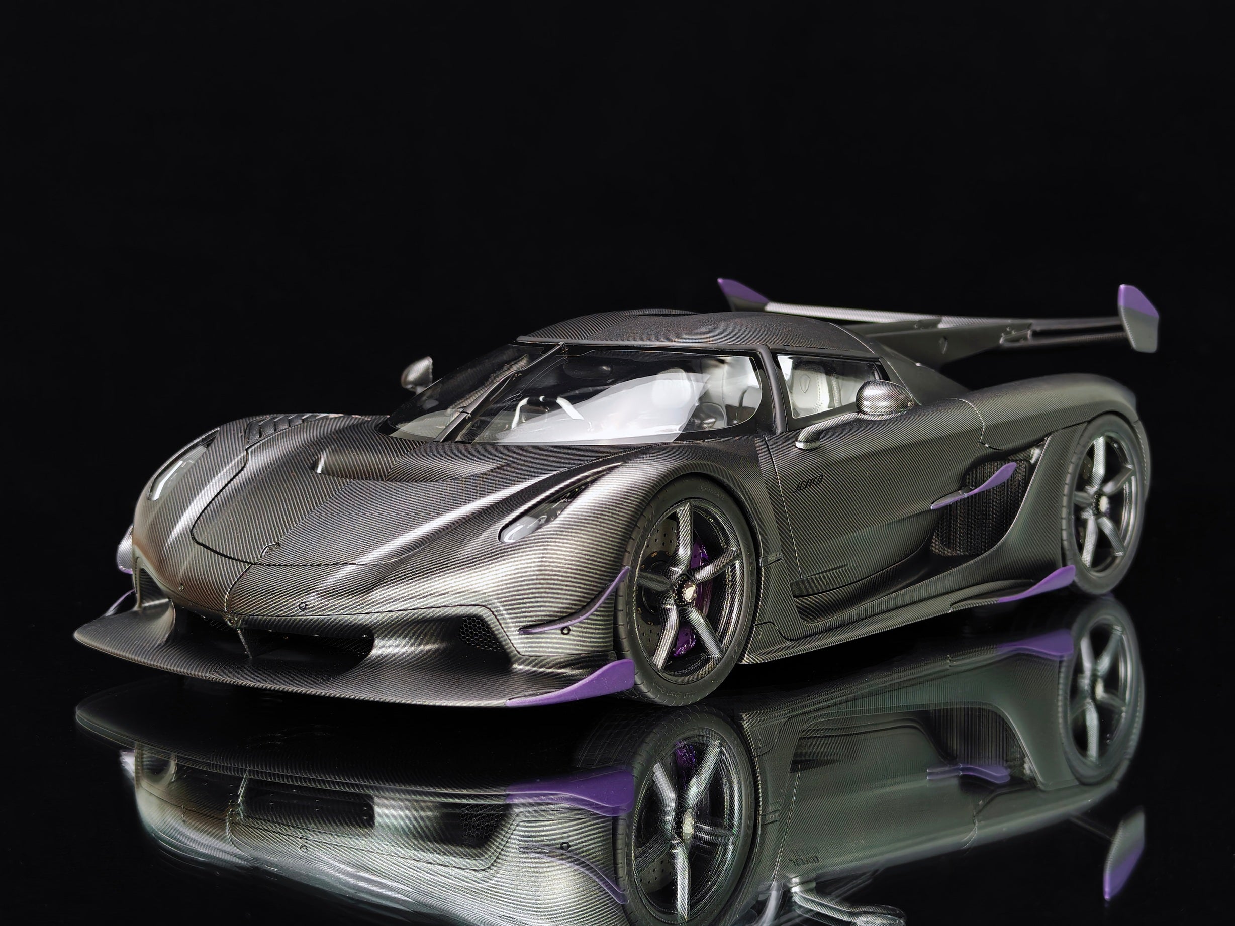 Koenigsegg Jesko PMC Special Project - Naked Carbon - 1:18