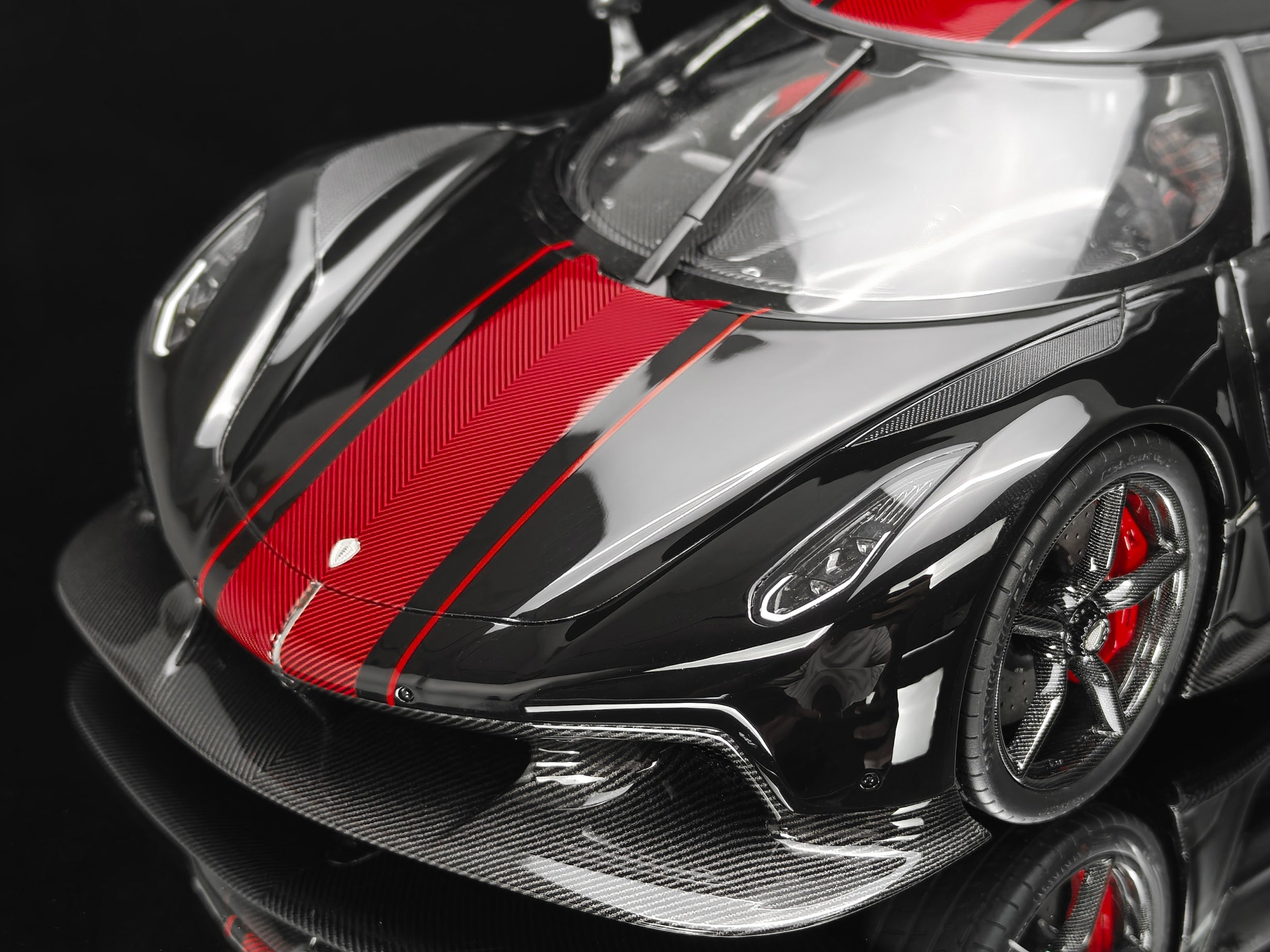 Koenigsegg Jesko PMC Special Project - 7355 Jet Black - 1:18