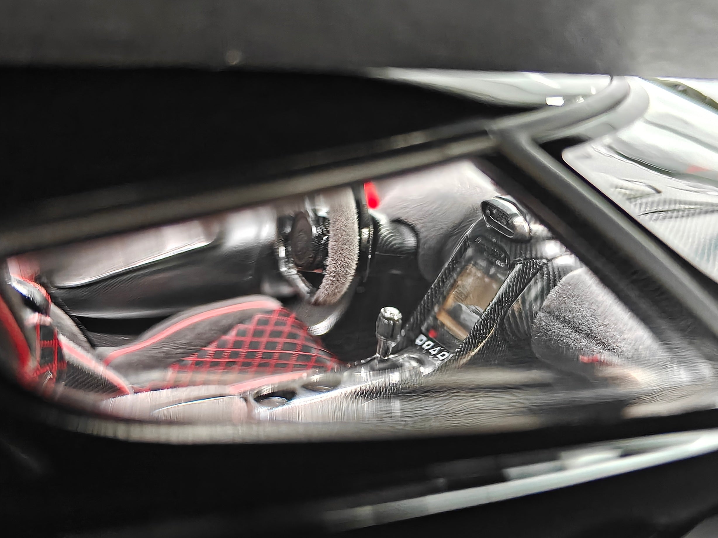 Koenigsegg Jesko PMC Special Project - 7355 Jet Black - 1:18