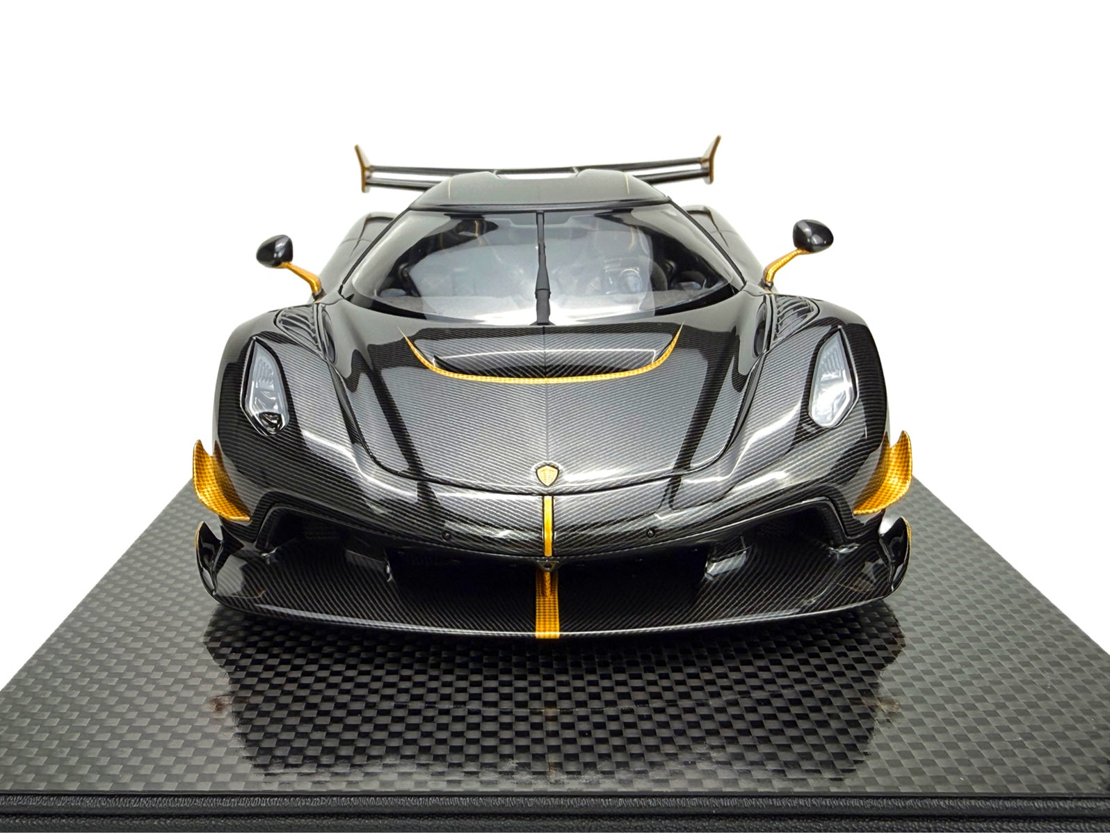 Koenigsegg Jesko 7383 PMC Special Project - carbon gold - 1:18