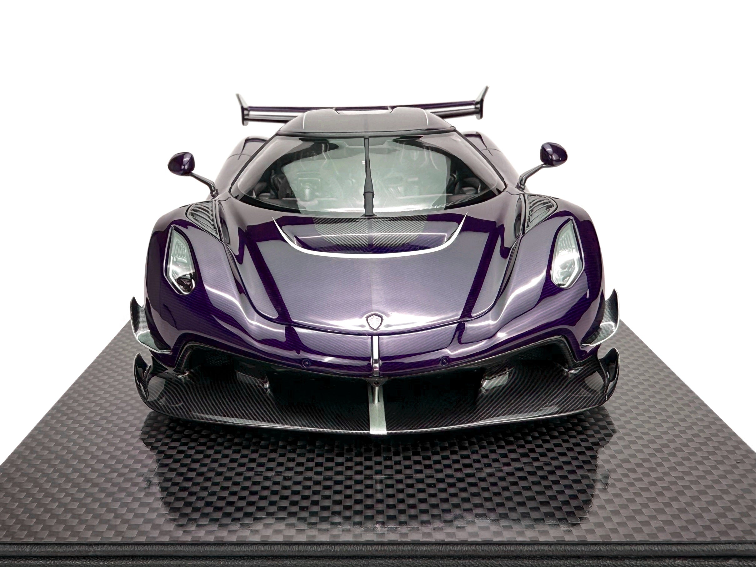 Koenigsegg Jesko 7501 PMC Special Project - purple tinted carbon - 1:18