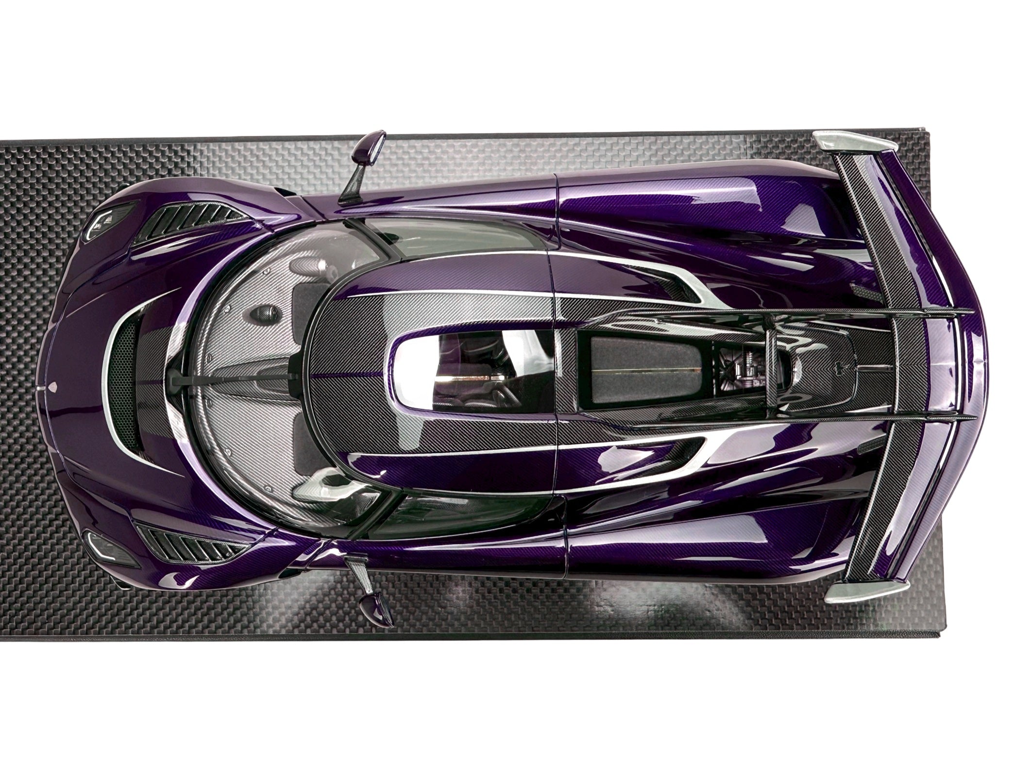 Koenigsegg Jesko 7501 PMC Special Project - purple tinted carbon - 1:18