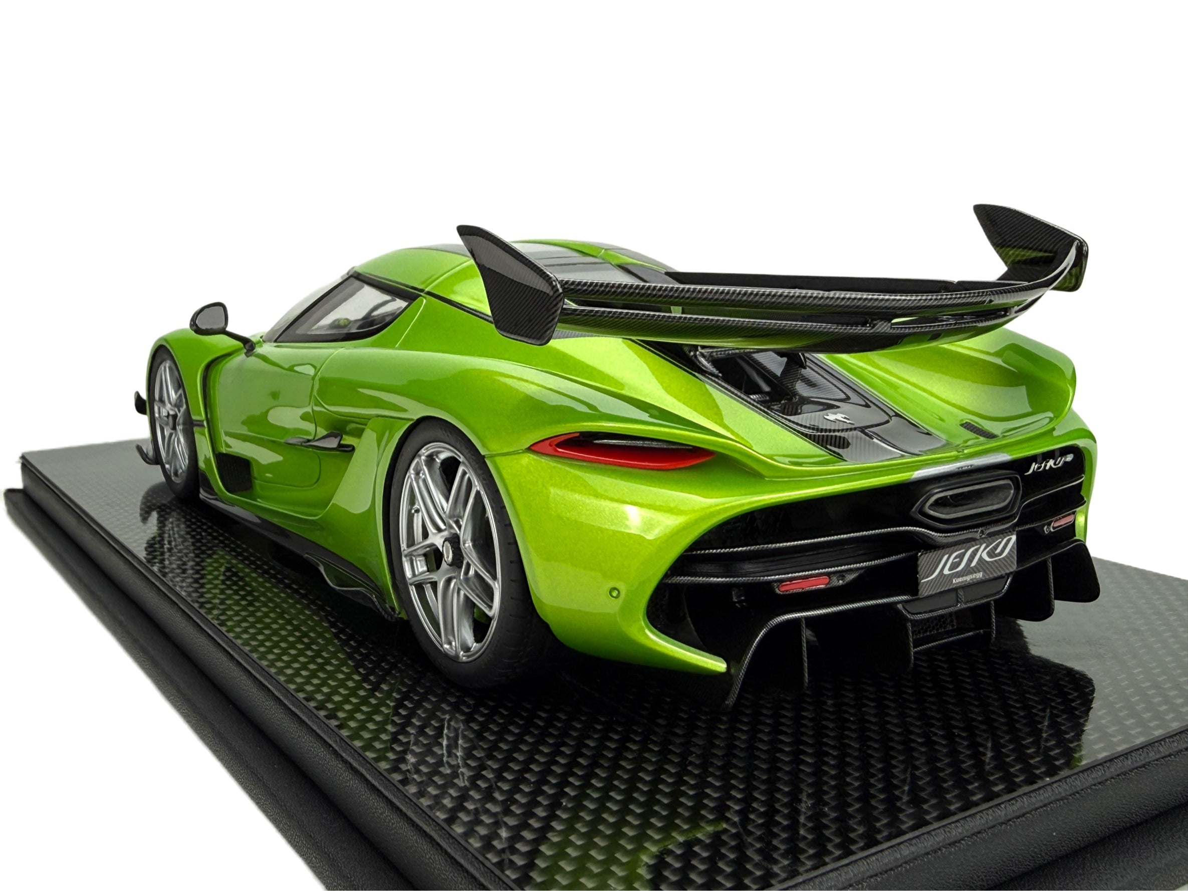 Koenigsegg Jesko PMC Special Project - green - 1:18