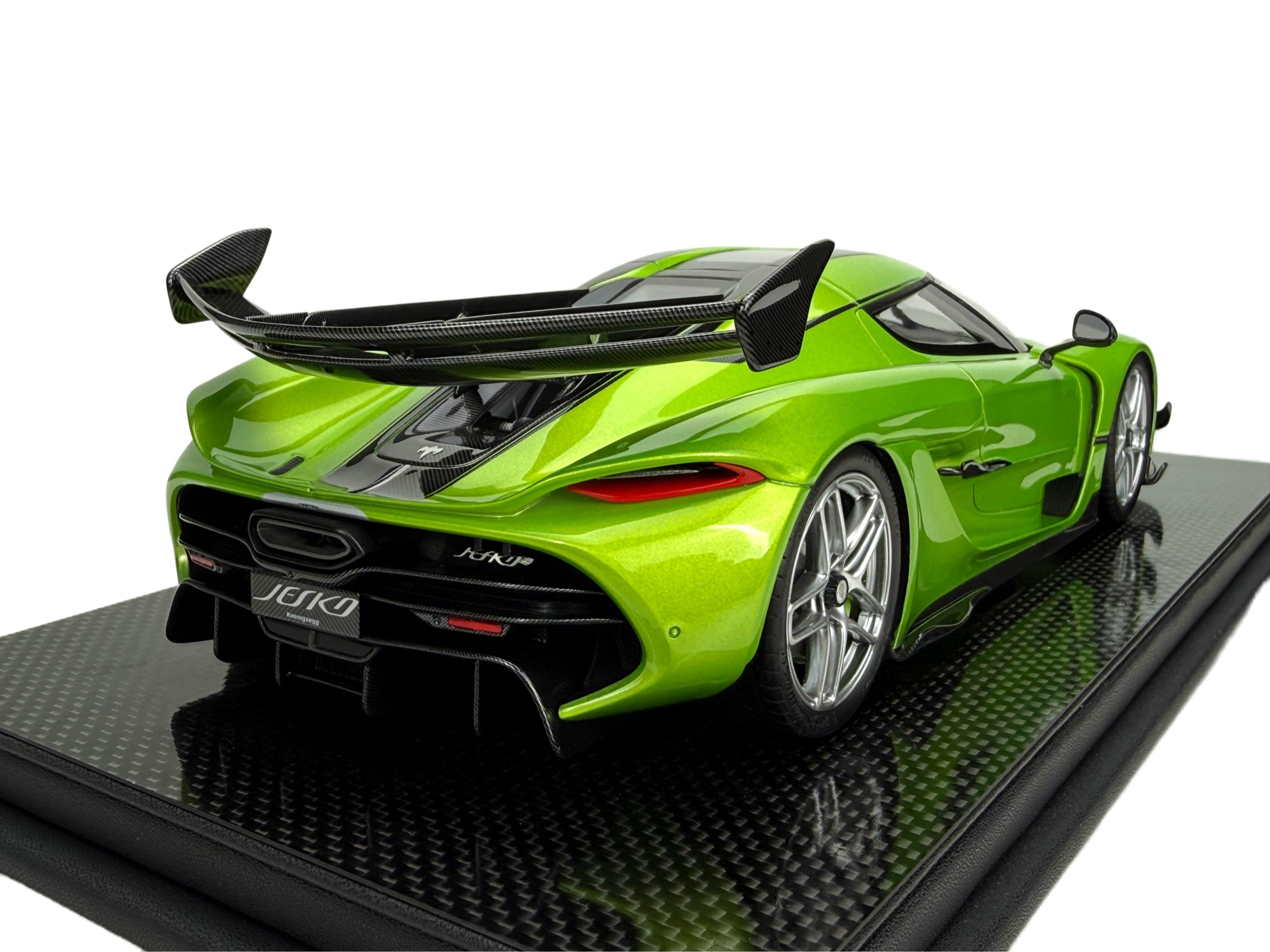 Koenigsegg Jesko PMC Special Project - green - 1:18