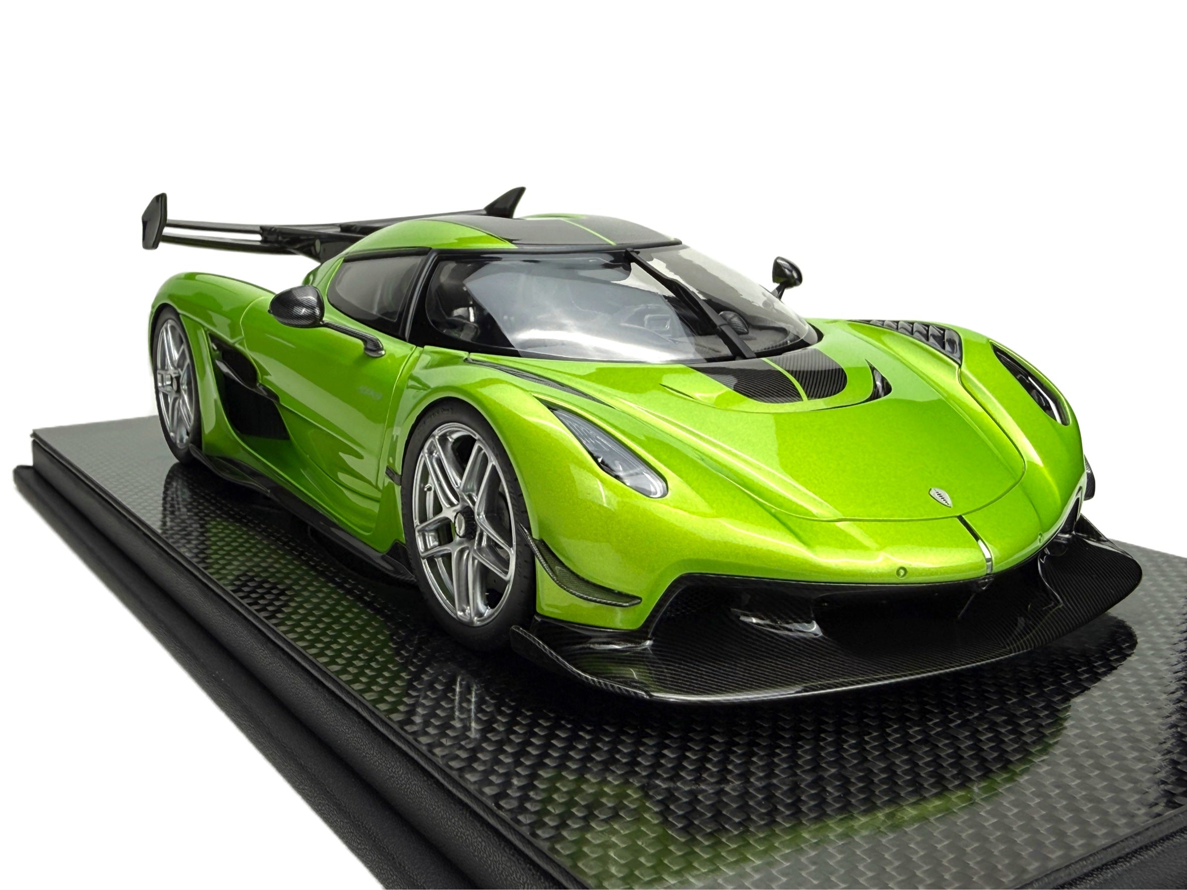 Koenigsegg Jesko PMC Special Project - green - 1:18