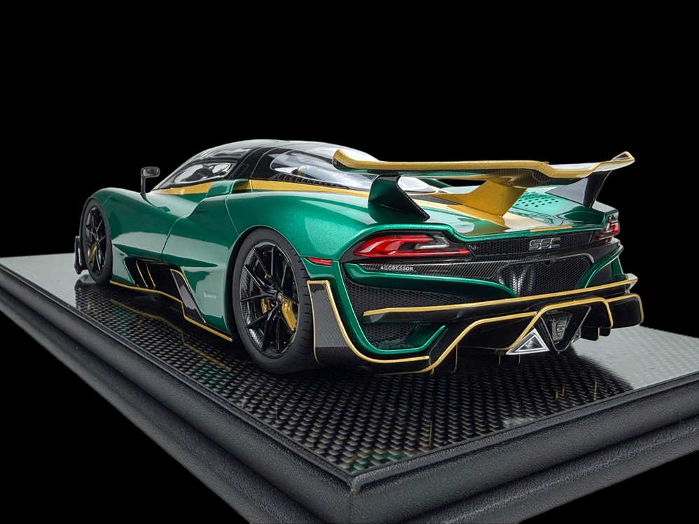 SSC Tuatara Striker - green - 1:18
