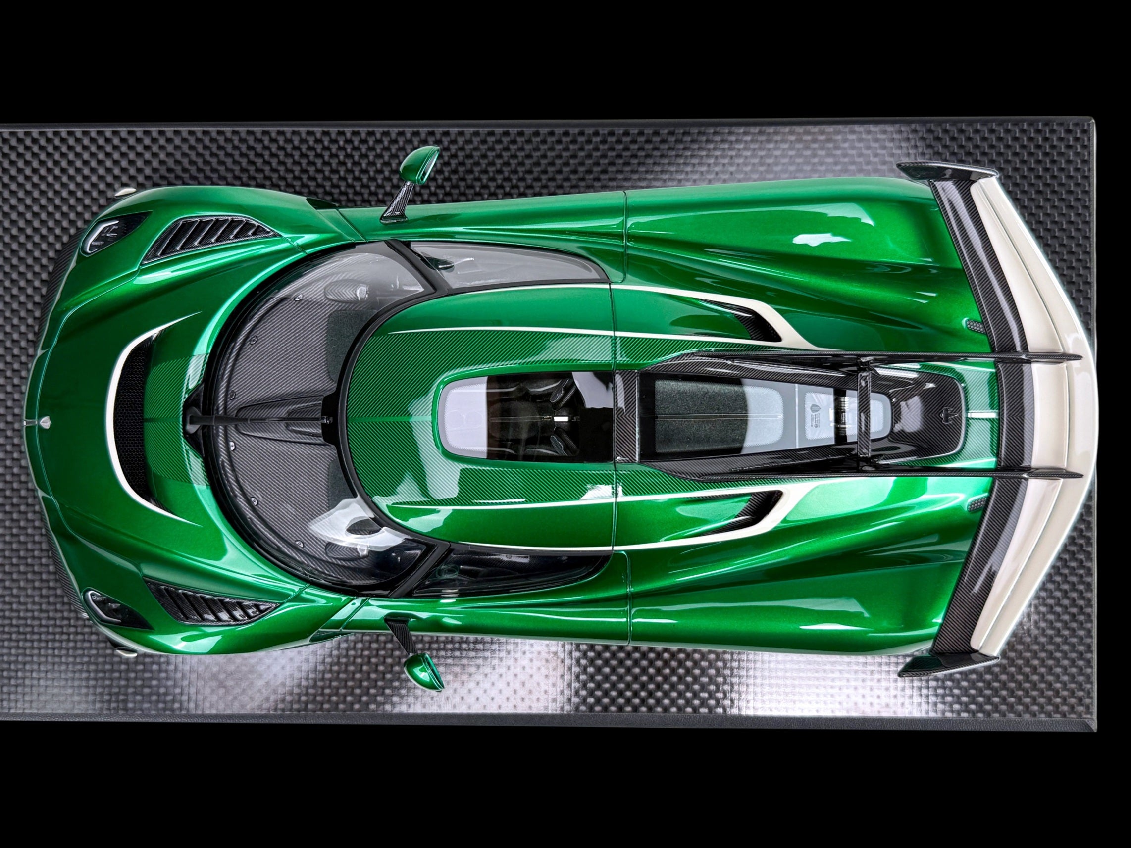 Koenigsegg Jesko PMC Special Project - Manz Green #7555 - 1:18
