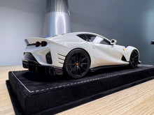 Load image into Gallery viewer, Ferrari 812 Competizione - Fuji White - 1:18
