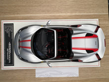 Load image into Gallery viewer, Dino Model - Ferrari 488 Pista Spider - matte silver - 1:18
