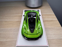 Load image into Gallery viewer, McLaren P1 - Mantis Green - 1:18
