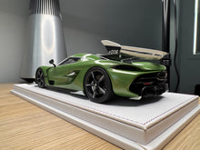 Load image into Gallery viewer, Koenigsegg Jesko PMC Special Project - pearl green - 1:18
