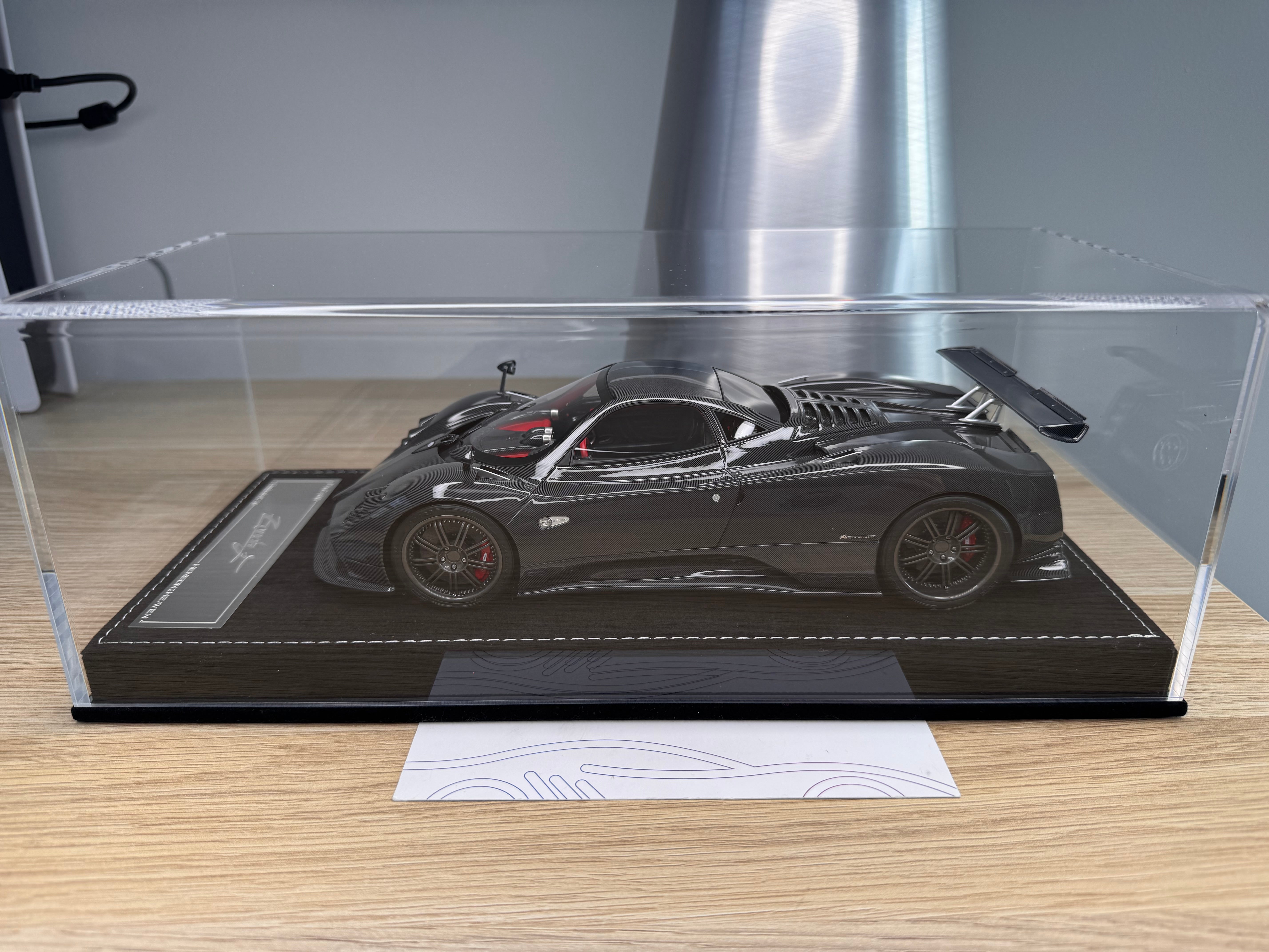 Pagani Zonda F hard top - Black Carbon - 1:18