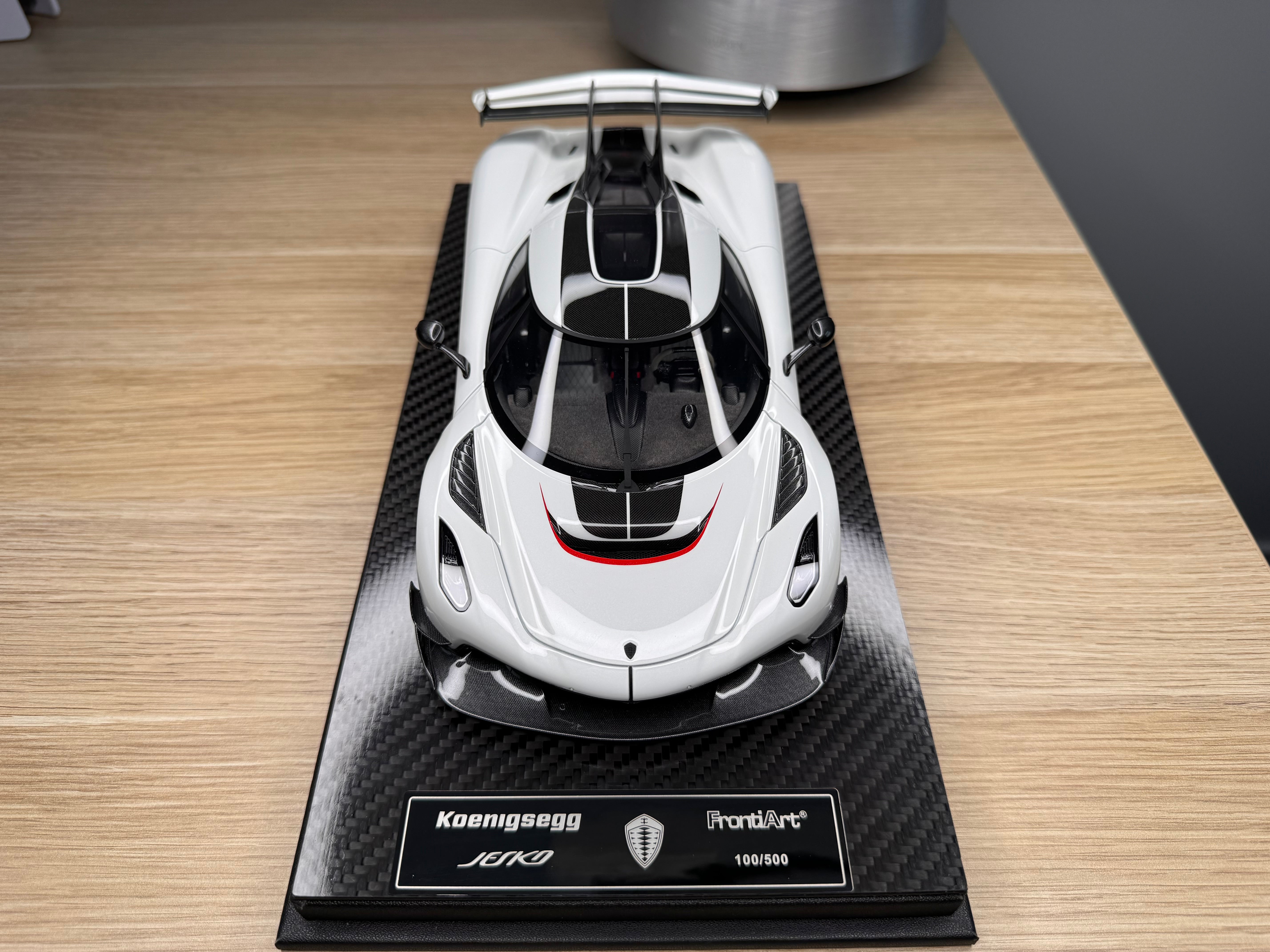 Koenigsegg Jesko - Crystal White - 1:18