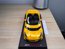 Load image into Gallery viewer, Ferrari 812 Competizione A - Giallo Tristrato - 1:18
