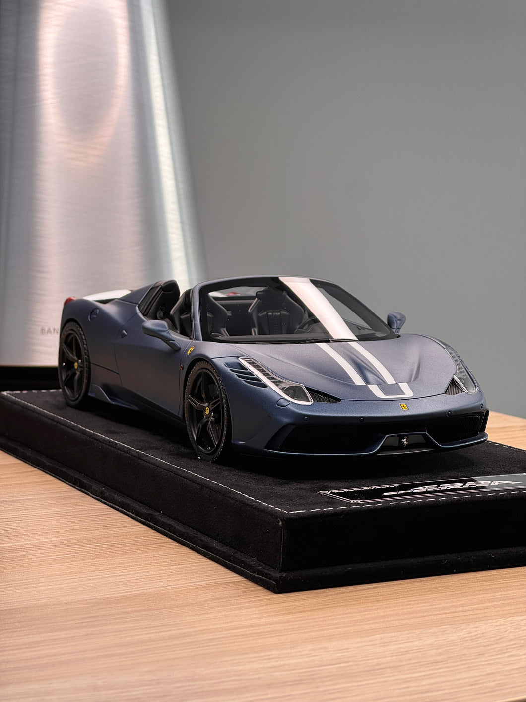 Ferrari 458 Speciale Aperta - Abu Dhabi Blue matte - 1:18