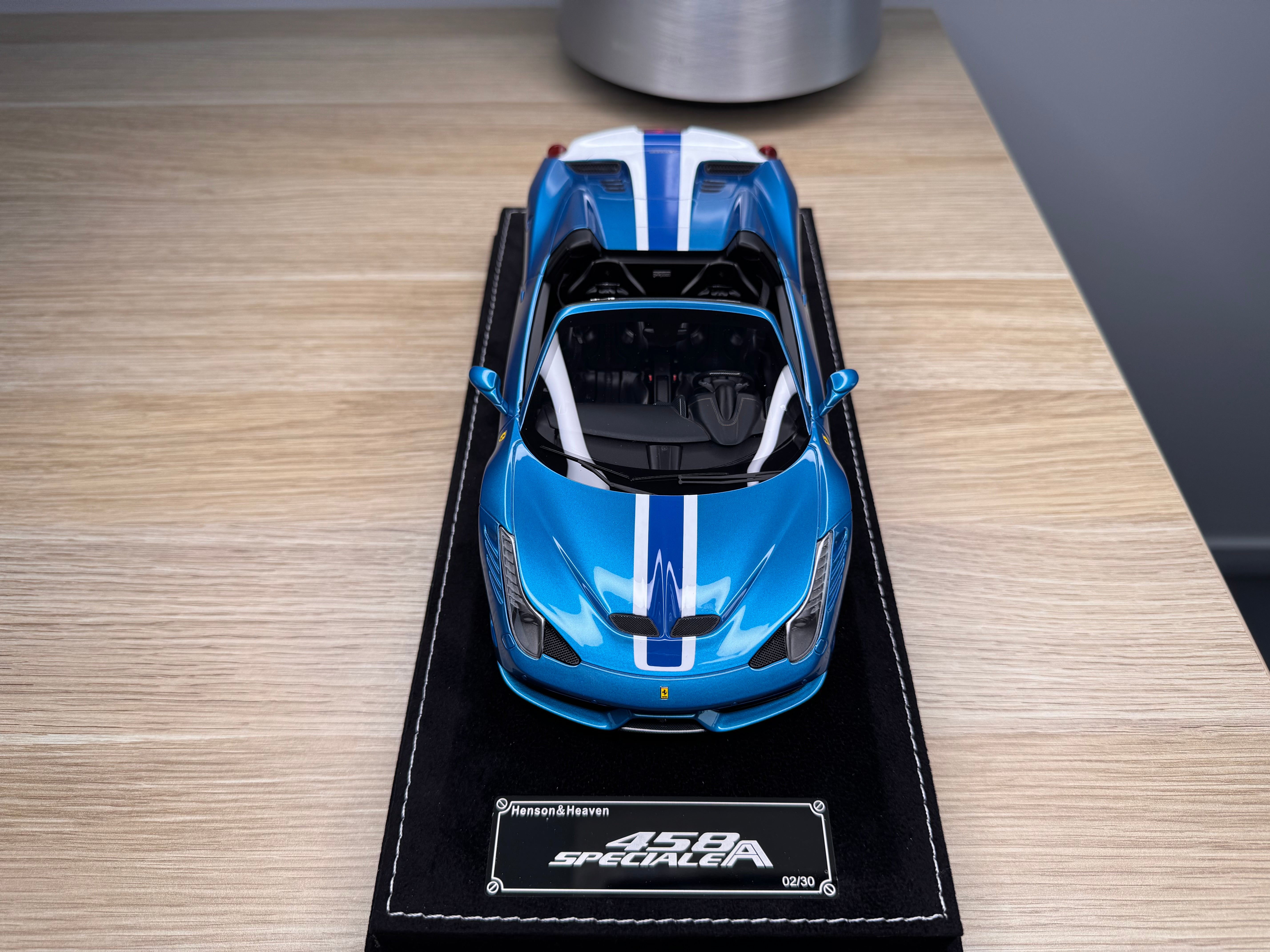 Ferrari 458 Speciale Aperta - Artemis Green / Blue - 1:18
