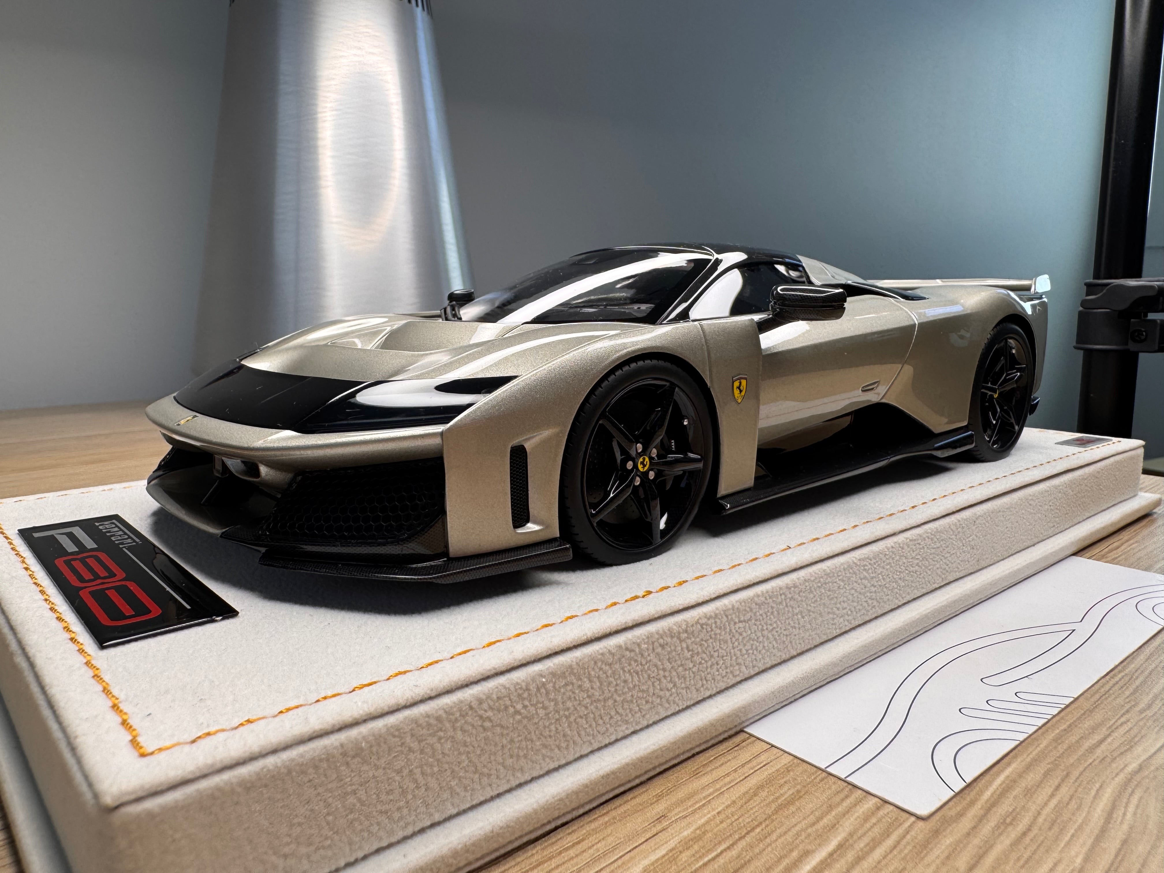 Ferrari F80 - Alluminio Lucido LE49 - 1:18