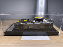 Load image into Gallery viewer, Ferrari 812 Competizione - Grigio Silverstone - 1:18
