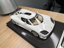 Load image into Gallery viewer, Koenigsegg CCXR - Pearl White - 1:18
