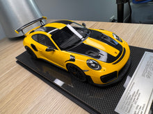 Load image into Gallery viewer, Porsche 911 GT2RS - Racing Yellow - 1:18
