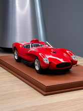 Load image into Gallery viewer, Ferrari 250 Testarossa 1957 - red - 1:18
