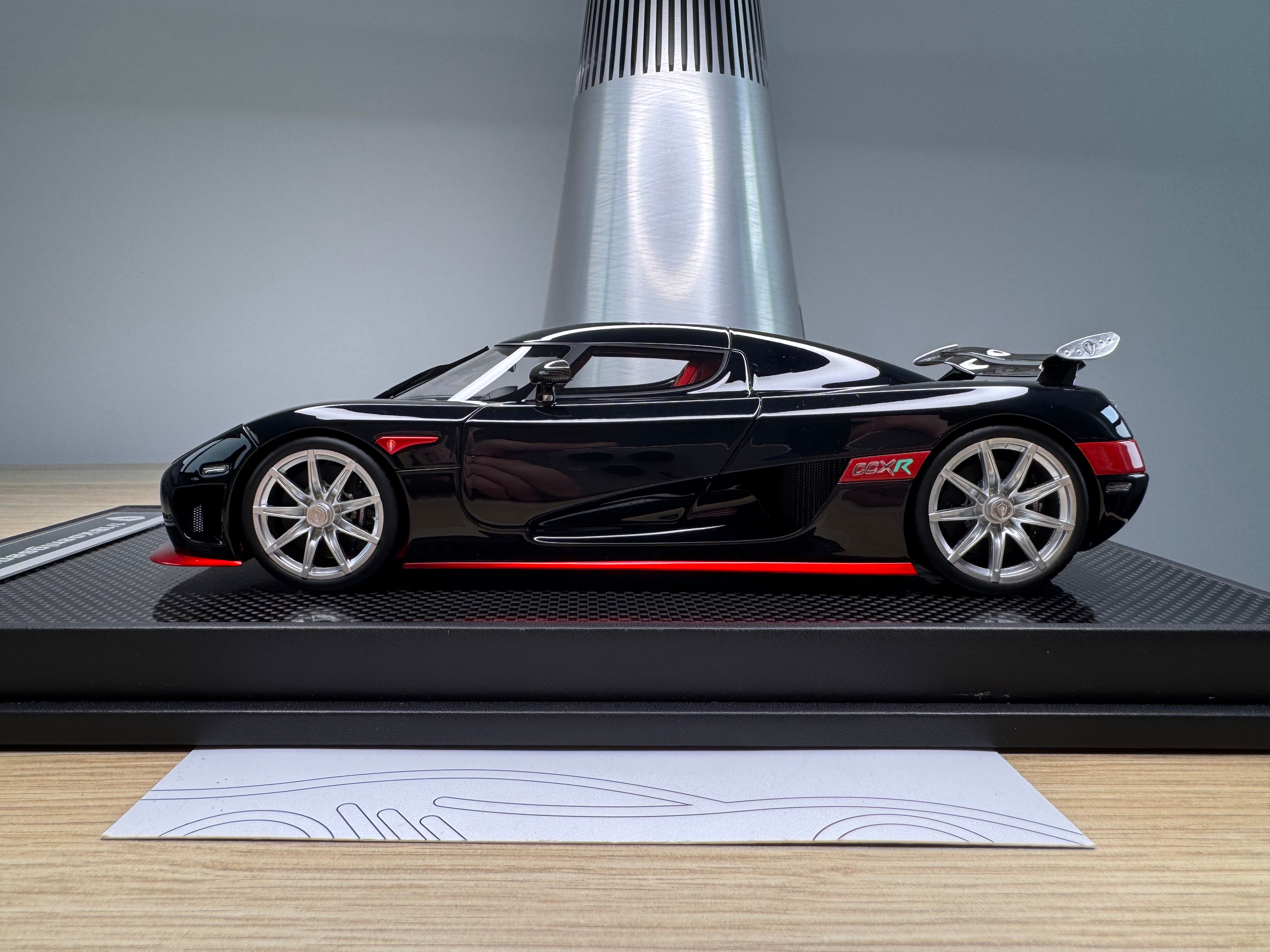 Koenigsegg CCXR - Gloss Black - 1:18