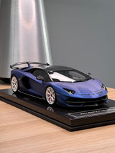 Load image into Gallery viewer, Lamborghini Aventador SVJ - Blu Emera - 1:18
