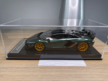 Load image into Gallery viewer, Lamborghini Aventador SVJ - Verde Hydra - 1:18
