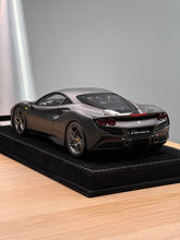 Load image into Gallery viewer, Ferrari F8 Tributo - Matte Black - 1:18
