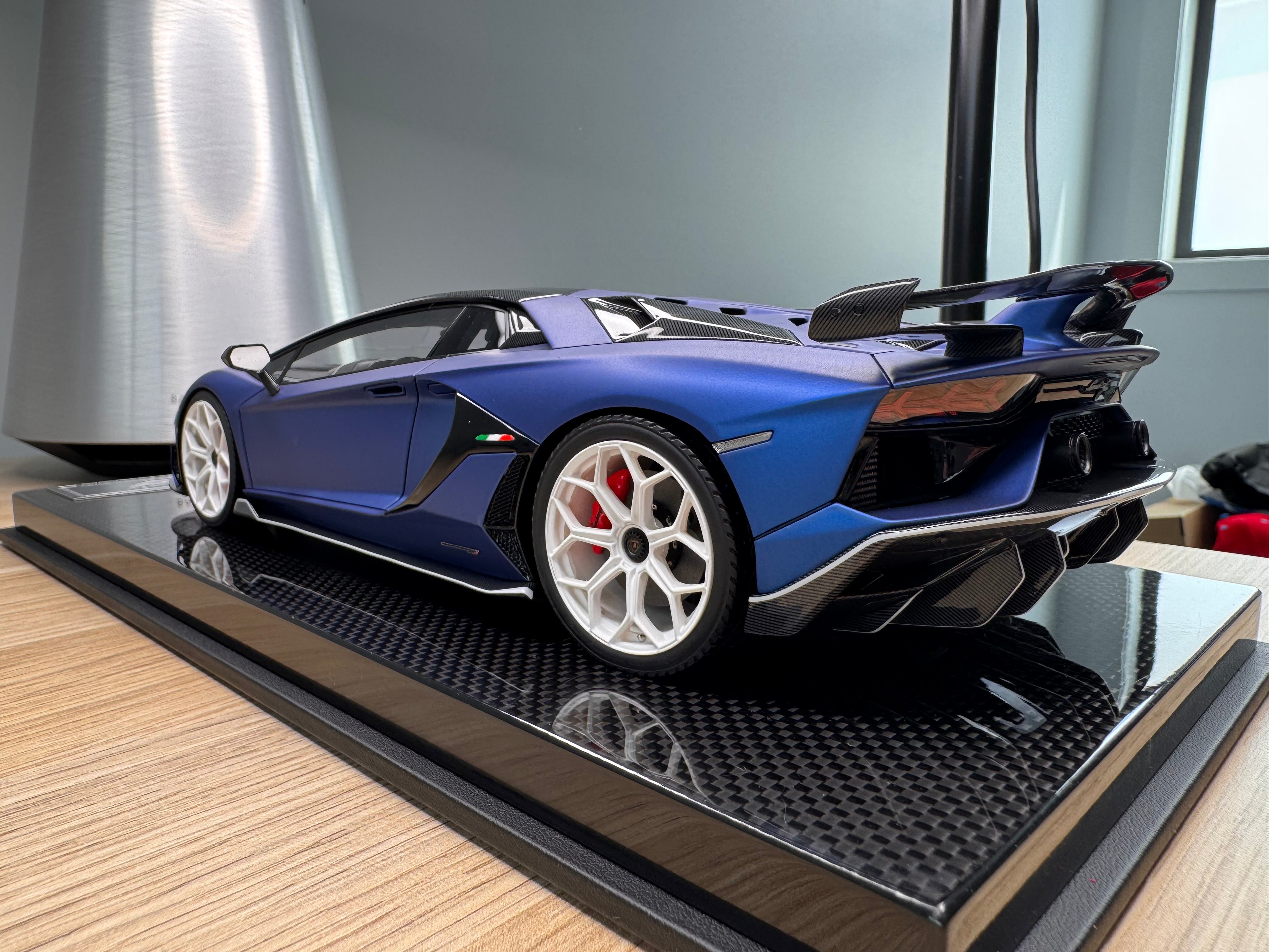 Lamborghini Aventador SVJ - Blu Emera - 1:18