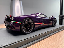 Load image into Gallery viewer, Pagani Utopia - Viola Hong Kong new version - 1:18
