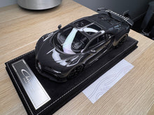 Load image into Gallery viewer, Bugatti Chiron Pur Sport - Black Carbon - 1:18
