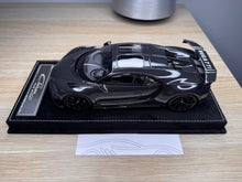 Load image into Gallery viewer, Bugatti Chiron Pur Sport - Black Carbon - 1:18
