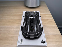 Load image into Gallery viewer, Koenigsegg Jesko PMC Special Project - clear carbon - 1:18
